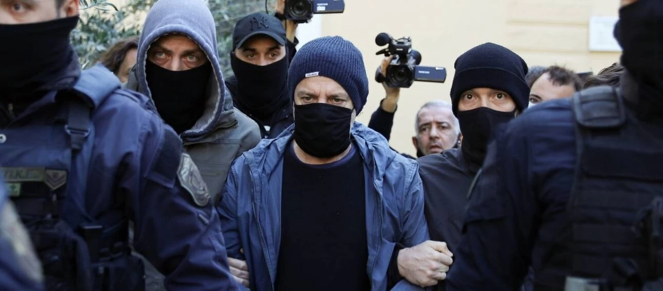 Υπόθεση Δ.Λιγνάδη: Αίτημα για άρση του απορρήτου των επικοινωνιών του
